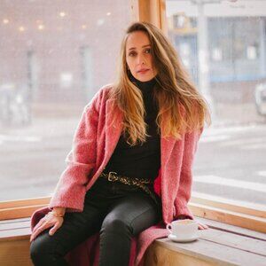 Meet your Posher, Andrea